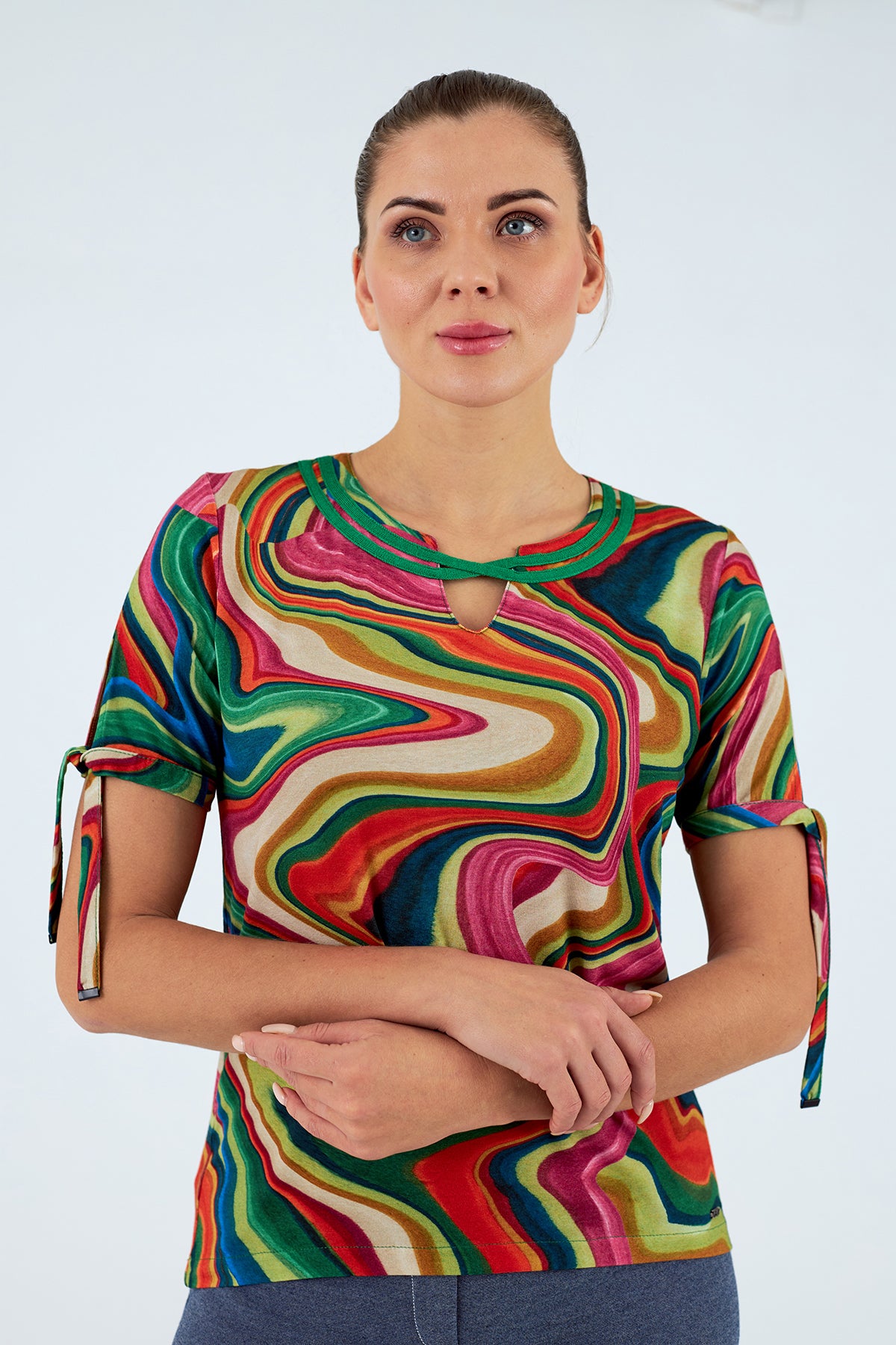 Camiseta de mujer cuello redondo manga corta