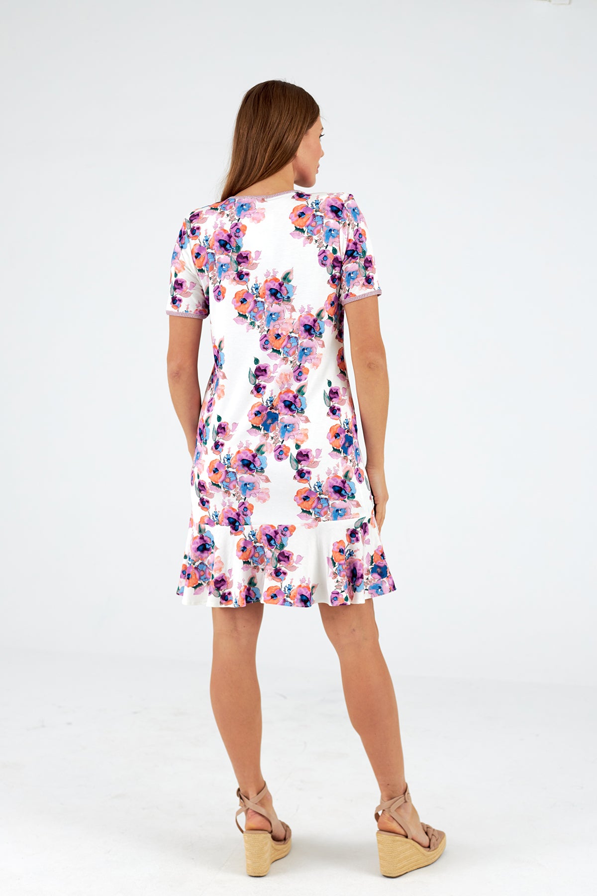 Vestido cuello redondo manga corta