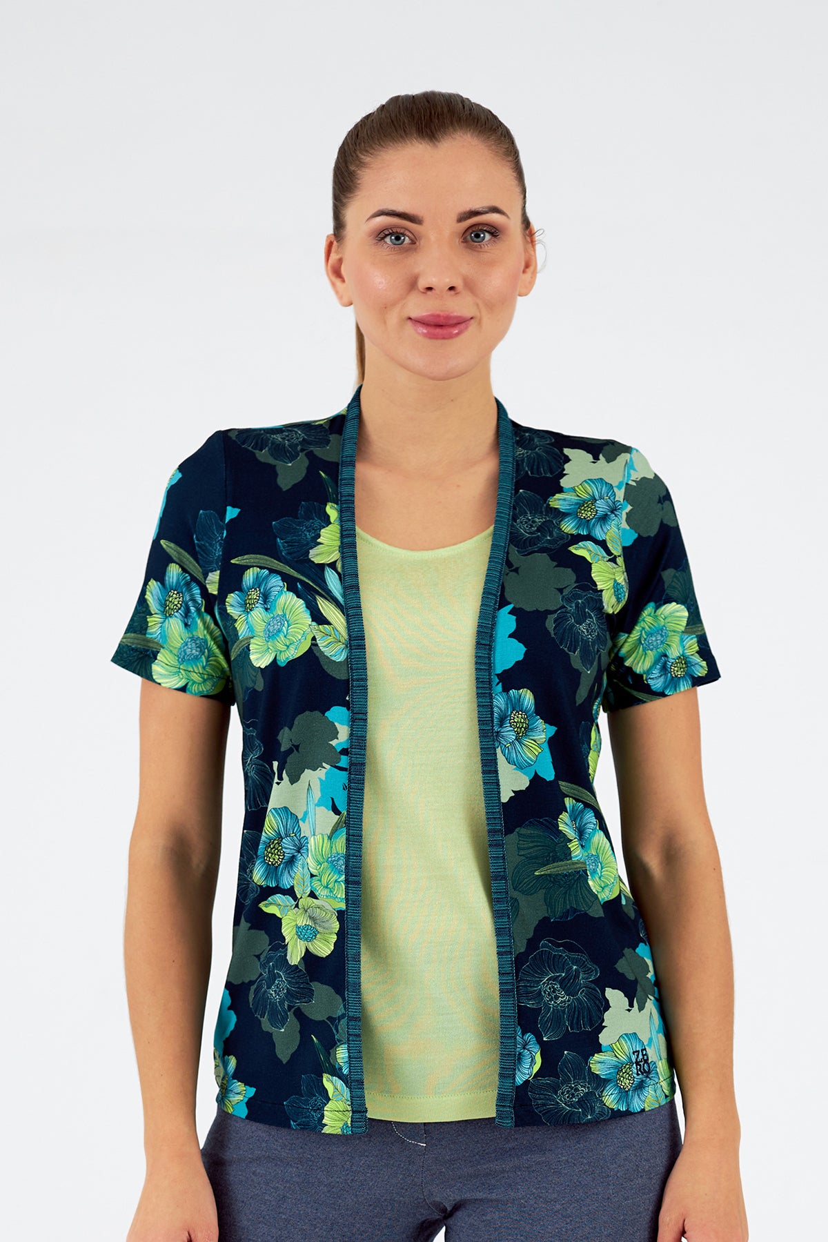 Conjunto simulado de mujer cuello redondo manga corta