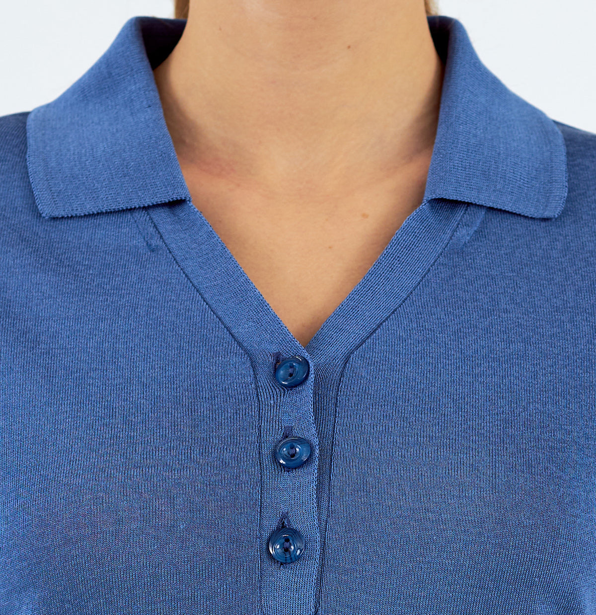 Polo de mujer manga corta con botones