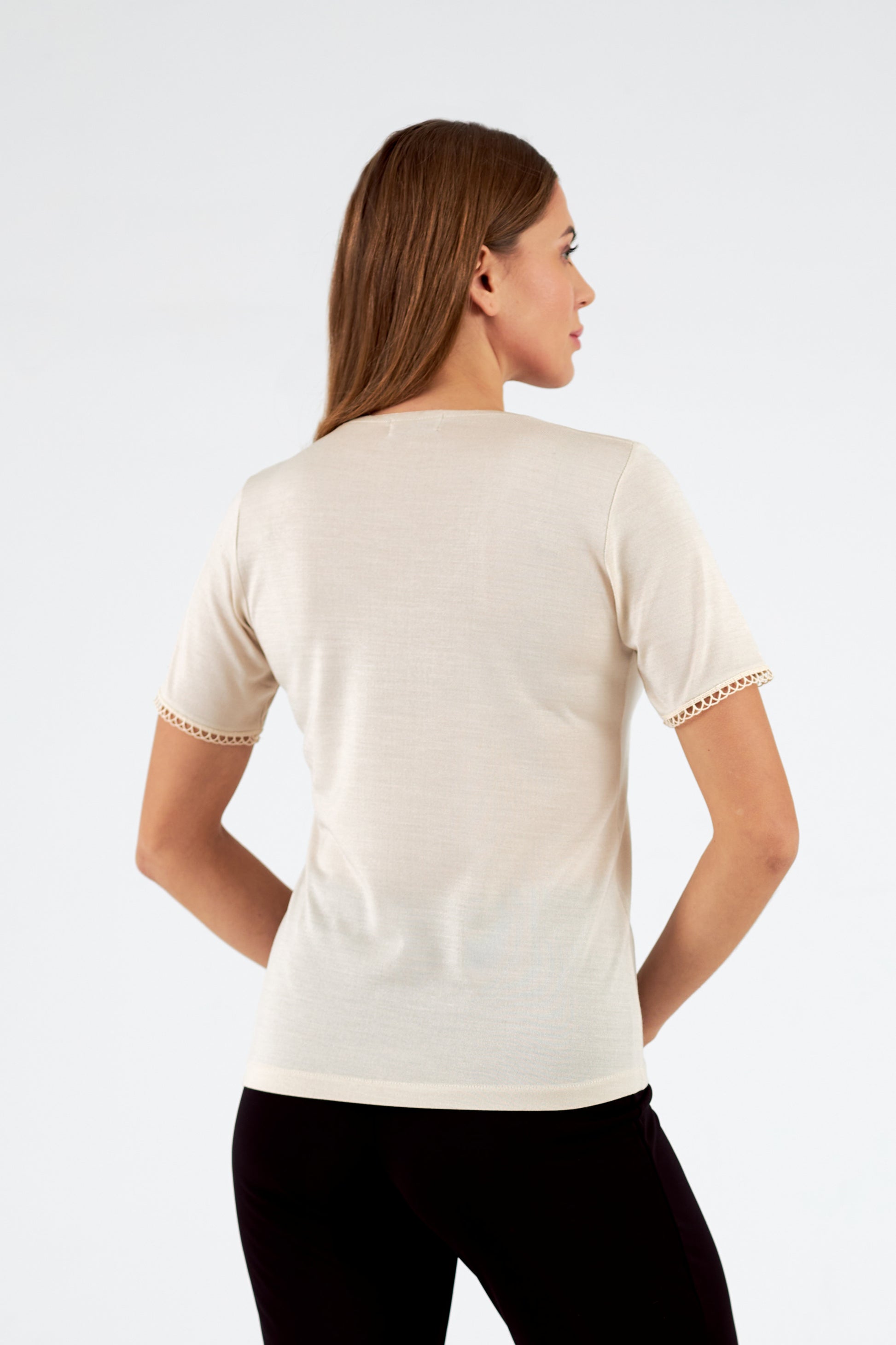 Jersey de mujer cuello pico manga corta