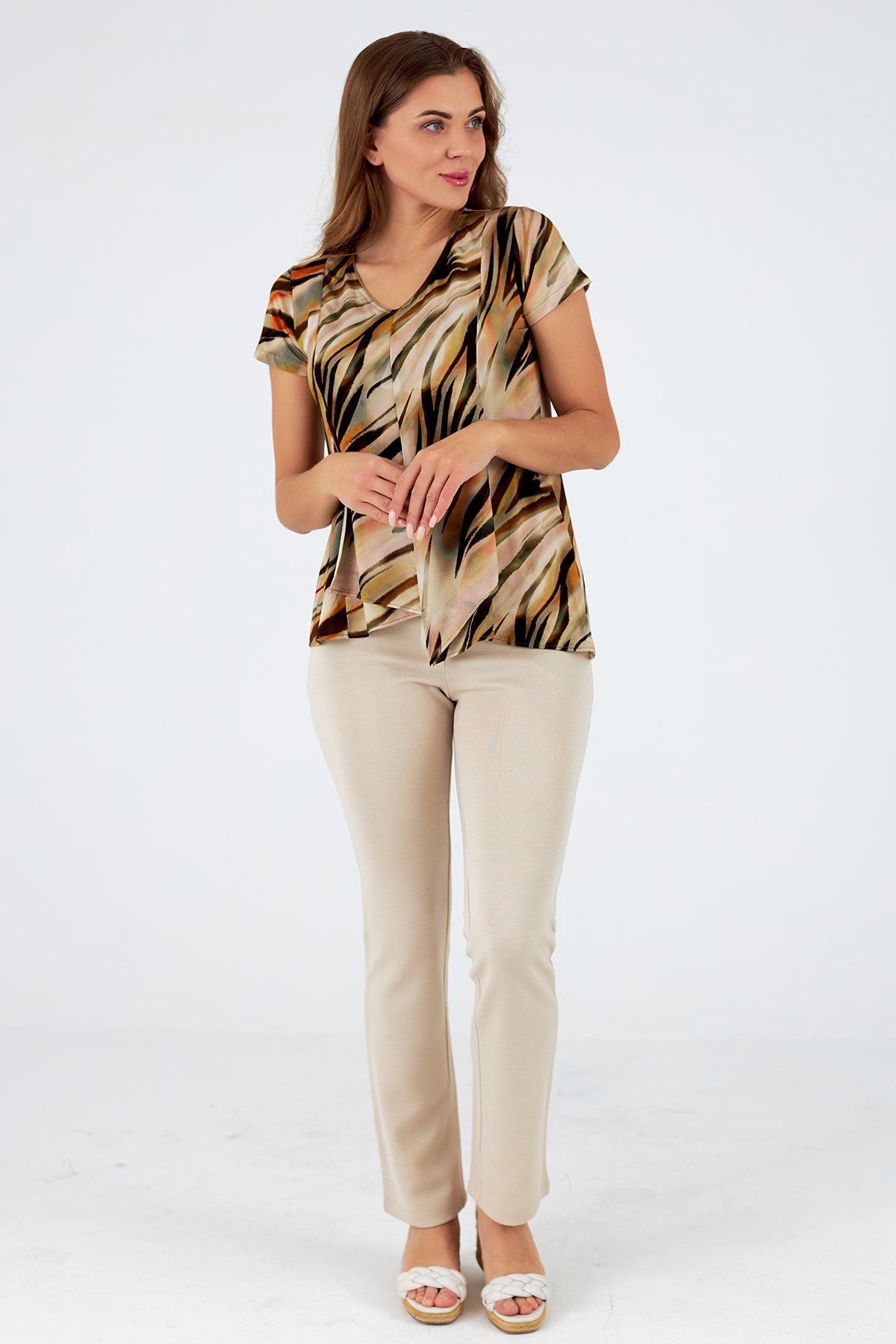 Camiseta de mujer cuello redondo manga corta