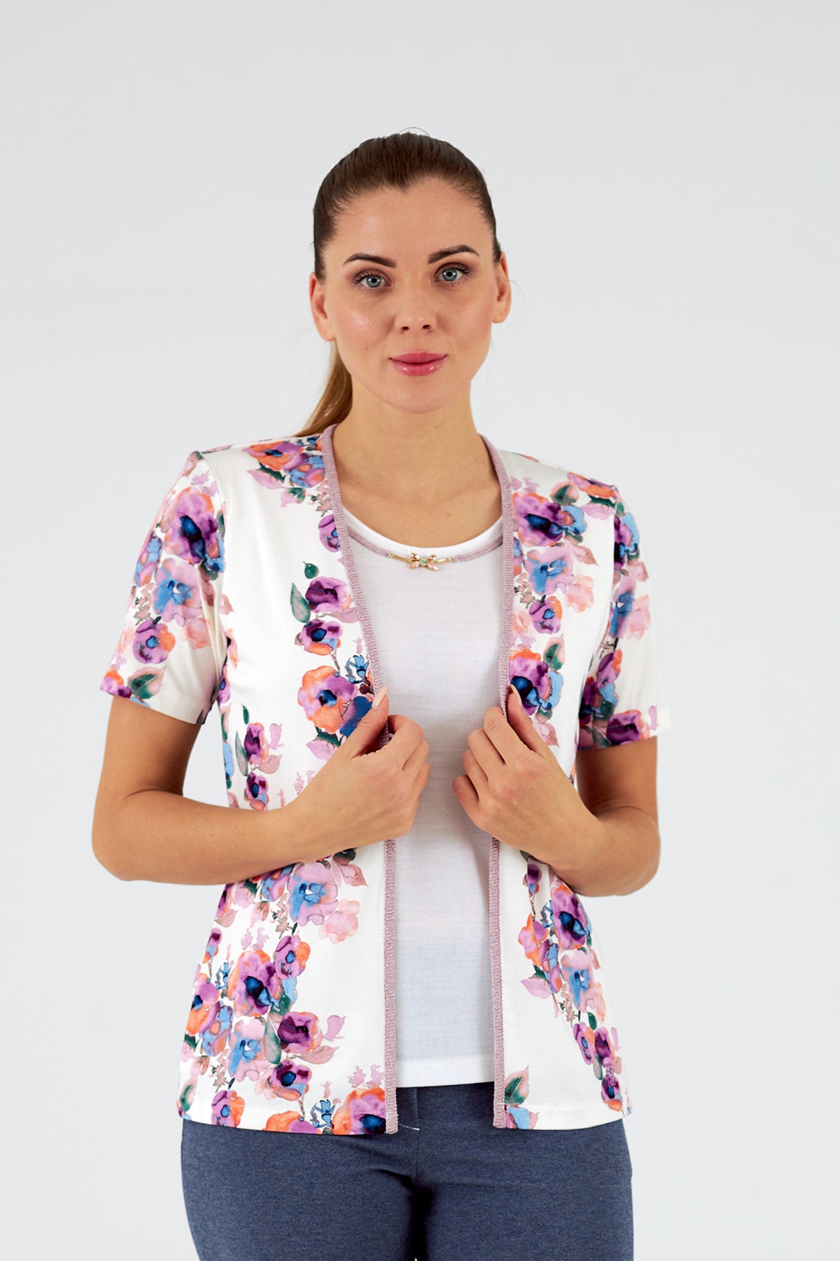 Conjunto simulado de mujer cuello redondo manga corta