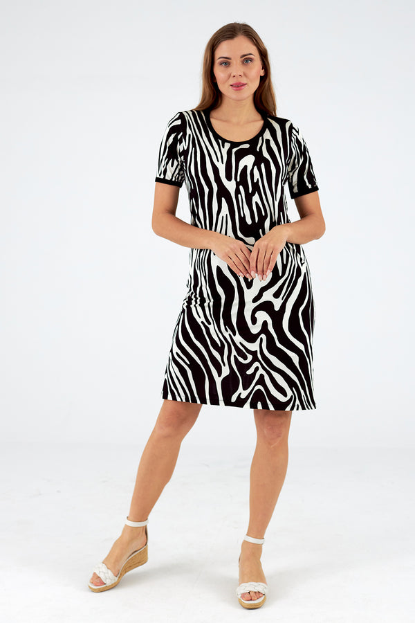Vestido cuello redondo manga corta