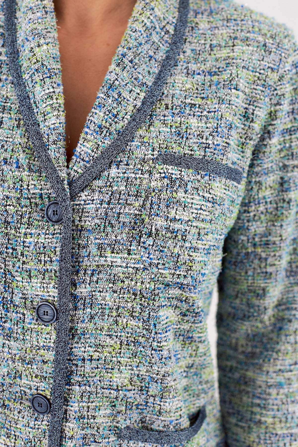Chaqueta de mujer de punto con cuello solapa 